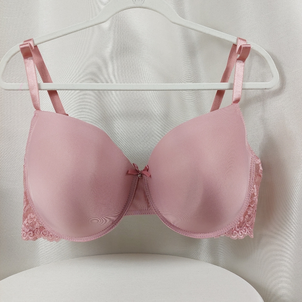 FINAL PRICE: Dreamwear Lace Plunge Underwire Bra